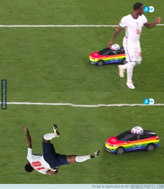 1139738 - ¡Referee, it's a penalty!