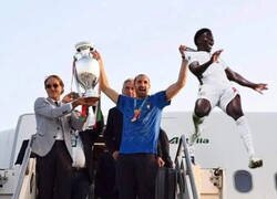 Enlace a Llegó a Roma