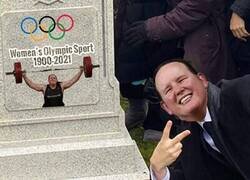 Enlace a Los JJOO tras el estreno de Laurel Hubbard