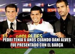 Enlace a Pedri y Dani Alves