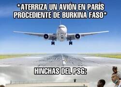 Enlace a A lo mejor llega haciendo escala