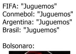 Enlace a Si no es el protagonista, se aburre.