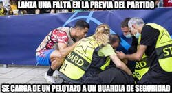 Enlace a No me gustaría recibir un pelotazo de Cristiano