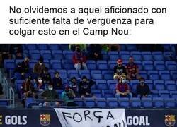 Enlace a Los huevos más grandes de Barcelona