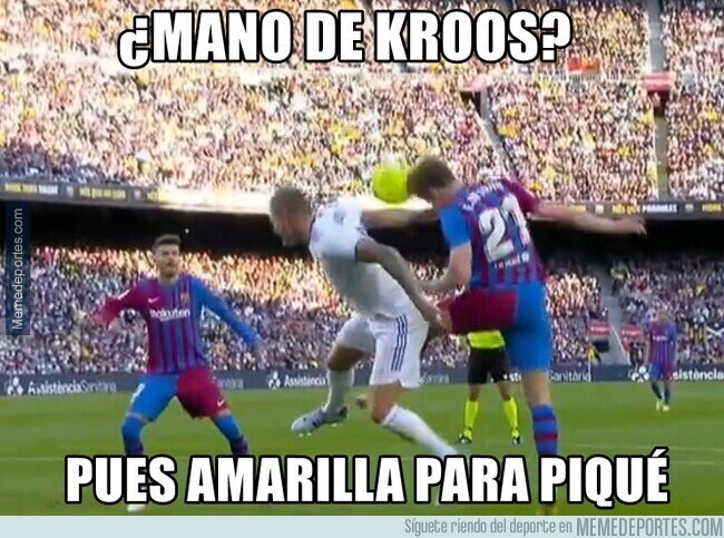 1147307 - No hay penalti. Viste de blanco.