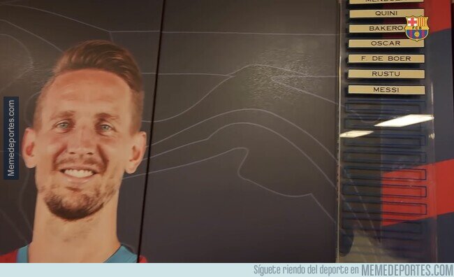 1147748 - A De Jong le dieron la taquilla de Messi, con dos huevos