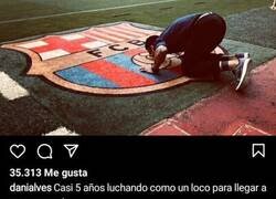 Enlace a Los culers no pueden estar más felices con Alves