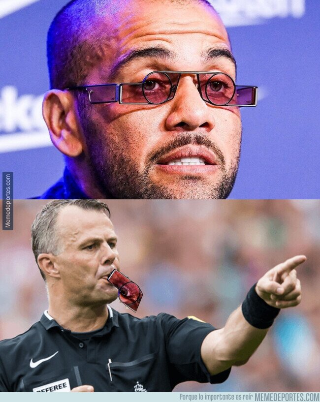 1149076 - Las gafas de silbato de Dani Alves