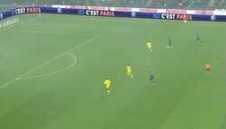 Enlace a Por fin, el primer gol de Messi con el PSG. Y vaya joya.