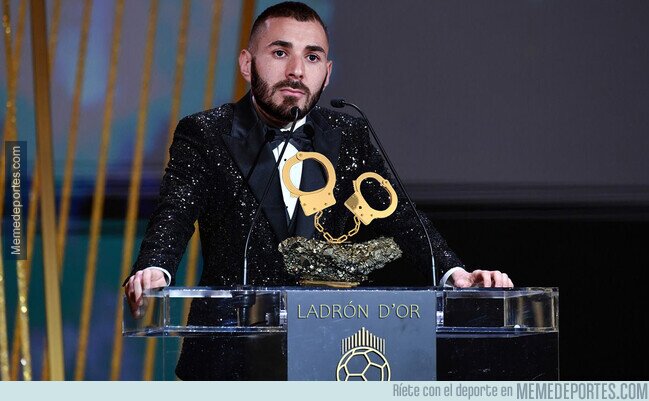 1149915 - Benzema por fin consigue su ansiado premio