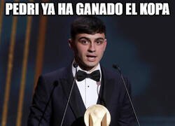 Enlace a Pedri, rey de copas