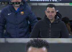 Enlace a Xavi con una cara de extrañar su Al Sadd