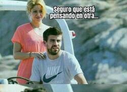 Enlace a Piqué no piensa en otra cosa