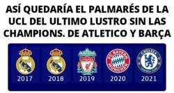 Enlace a Spoiler:  Se mueve menos que los ojos de Espinete