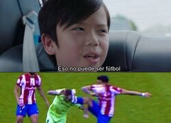 Enlace a La brutal entrada de Giménez