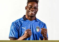 Enlace a Como si fuera 2012, Balotelli convocado con Italia