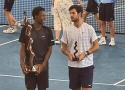 Enlace a Diferencia de trofeos