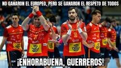 Enlace a Plata para los chicos de Balonmano