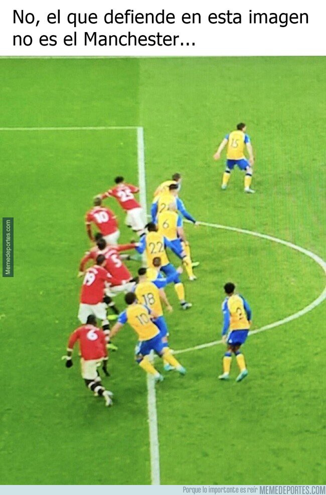 1154945 - No saben defender, no saben atacar.