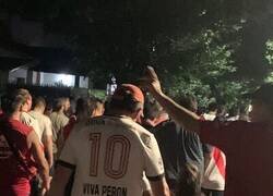 Enlace a Menos mal que el presidente de Argentina no es Bolsonaro