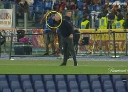 Enlace a El nuevo show de Mourinho. No me digas que no lo extrañabas