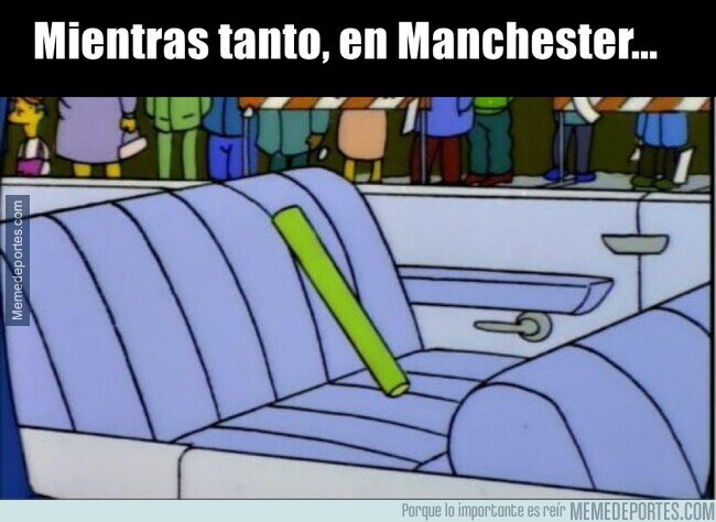 1155698 - El travesaño es RED