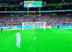 Enlace a ¿Por qué están enojados, si le pegó bien?