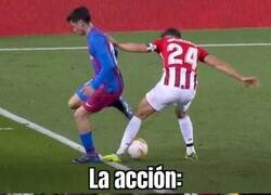 Enlace a La gente en el Camp Nou alucinó con el caño de Pedri