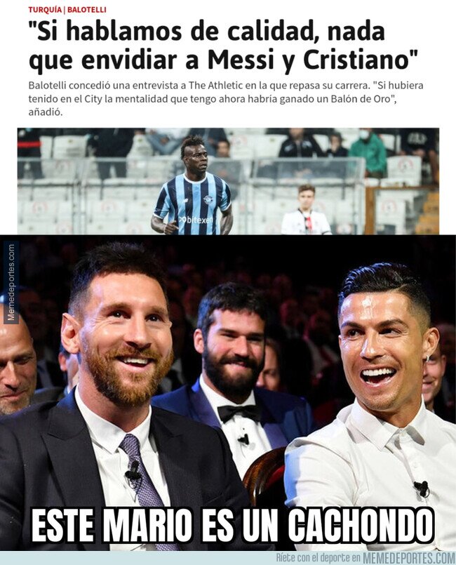 1156268 - Hacía tiempo que Balotelli no meaba fuera del tiesto