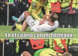 Enlace a Estamos jugando, mami.