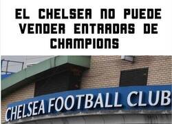 Enlace a Les hace un pie agua