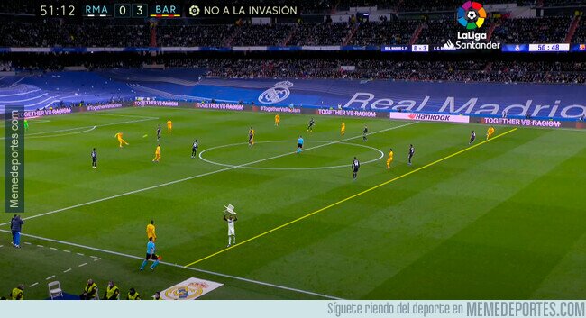 1157530 - Alaba aún está celebrando la victoria ante el PSG