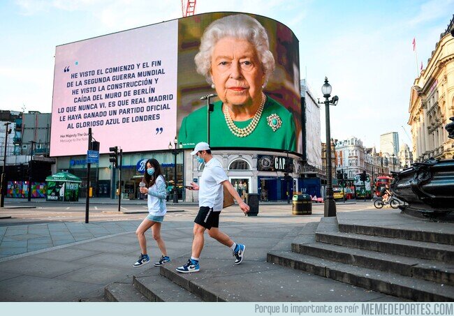 1158393 - Calentando la previa Chelsea - Real Madrid
