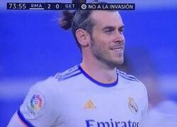 Enlace a La risa de un hombre que gana 30 kilos al año por no hacer nada