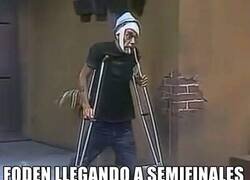 Enlace a ¿Cómo es que sigue de pie?