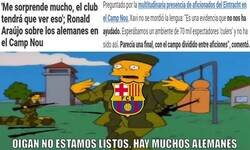 Enlace a En su casa y con su gente