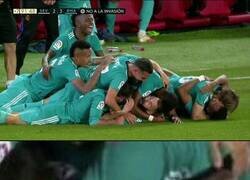 Enlace a Me van a ahogar al gato