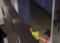 Enlace a Como está el mundo, ni fumarse un porrito tranquilo se puede ya