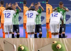 Enlace a Marcelo y Joaquín, reverencias mutuas