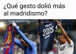 Enlace a Camisetas que duelen