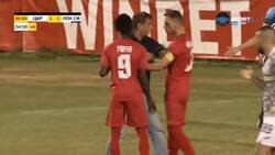 Enlace a El presidente del Tsarko Selo Búlgaro entra a la cancha y obliga a cobrar un penalti al que él quería. Lo erró.