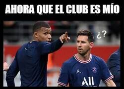 Enlace a Look at me, i'm the captain now