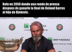 Enlace a Este es capaz de ganarle con el bastón ortopédico