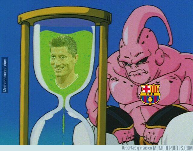 1163784 - Este es otro que le encanta la atención