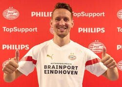 Enlace a Duele verlo con otra camiseta