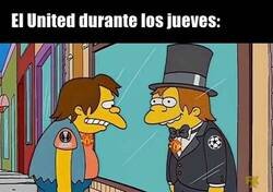 Enlace a Un grande jugando los jueves
