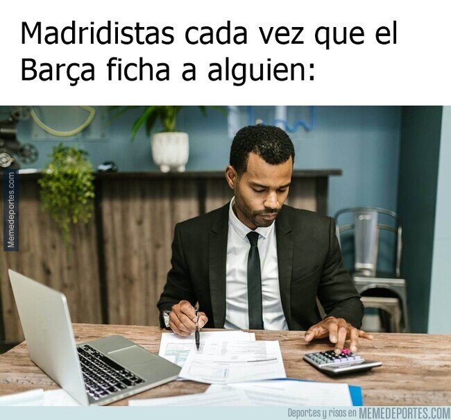 1165711 - Expertos en administración financiera.