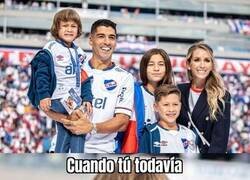Enlace a Suárez, presentado con Nacional