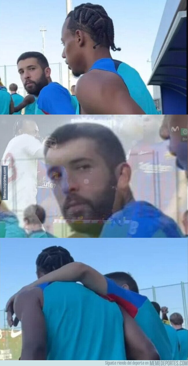 1167055 - El amistoso reencuentro entre Koundé y Jordi Alba