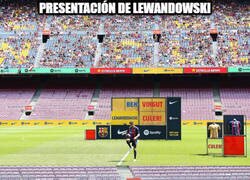 Enlace a El fichaje ilusiona, pero no tanto